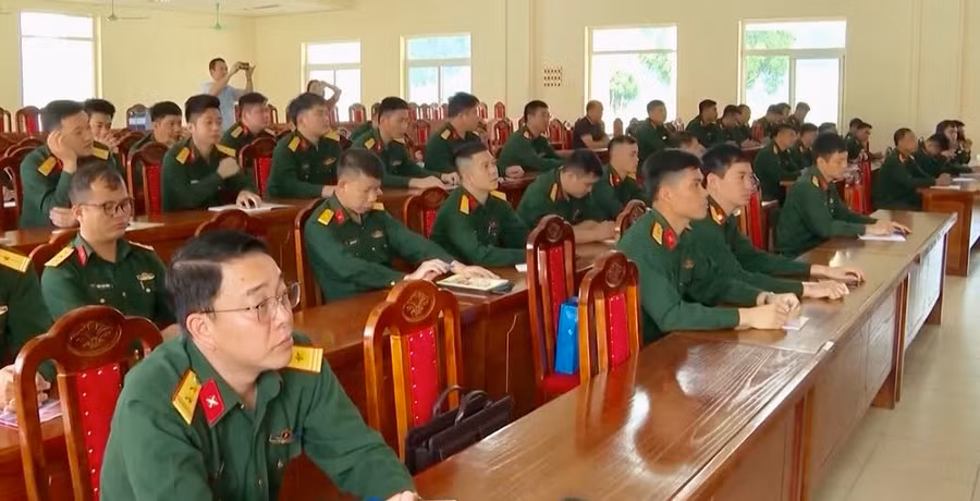 Khoá học bồi dưỡng góp phần nâng cao chất lượng, hiệu quả trong thực hiện các nhiệm vụ công tác bảo vệ an ninh trật tự, an toàn xã hội góp phần thực hiện thắng lợi nhiệm vụ bảo vệ chủ quyền biên giới quốc gia.