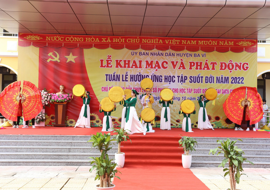 Ngành Giáo dục huyện Ba Vì triển khai nhiều hoạt động đa dạng ngay từ đầu năm học 2022-2023. Ngành Giáo dục huyện Ba Vì triển khai nhiều hoạt động đa dạng ngay từ đầu năm học 2022-2023.
