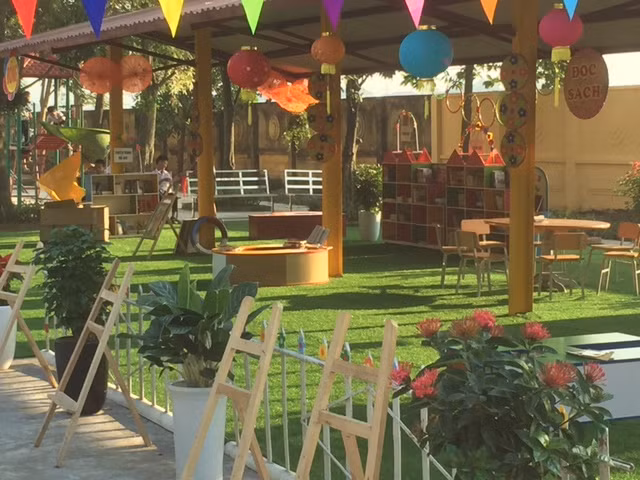 Ấn tượng với không gian xanh, sạch, đẹp của Góc sinh hoạt cộng đồng - trường Tiểu học Xuân Nộn (huyện Đông Anh - Hà Nội)