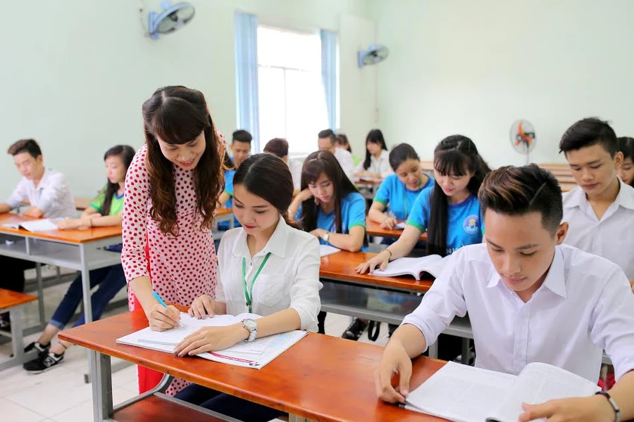 TRƯỜNG ĐẠI HỌC VĂN HIẾN: Triết lý đào tạo định hướng sứ mệnh nhà trường