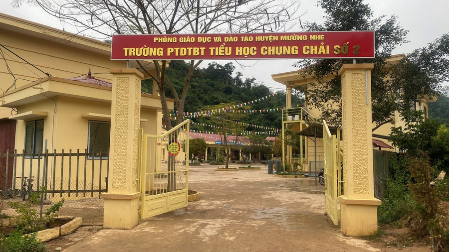 Cơ sở vật chất ngày càng khang trang... Cơ sở vật chất ngày càng khang trang...