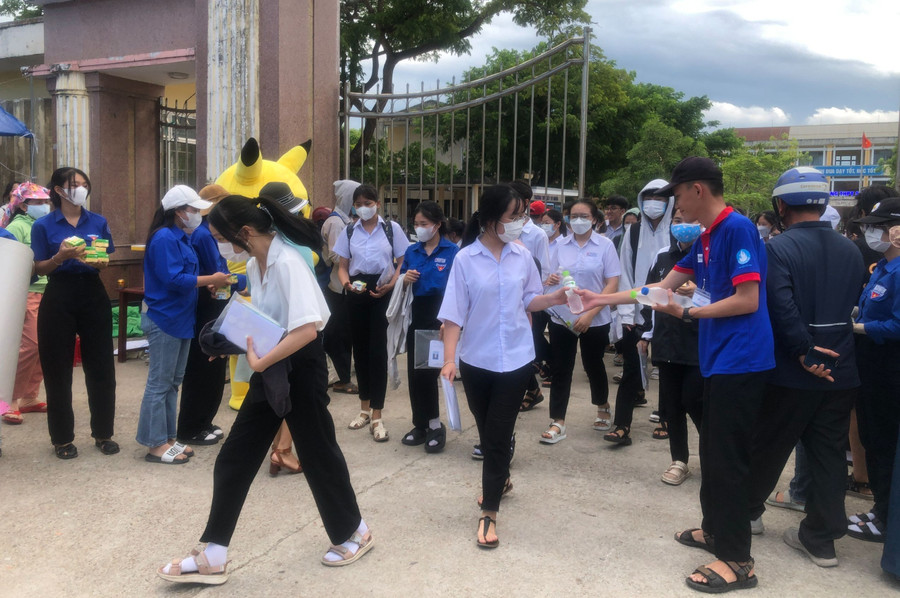 Thí sinh Quảng Ngãi kết thúc Kỳ thi với sự lạc quan.