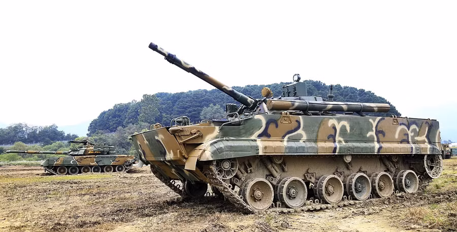 T-80U và BMP-3 được coi là vũ khí tốt nhất của Hàn Quốc hồi cuối thế kỷ 20, đầu thế kỷ 21