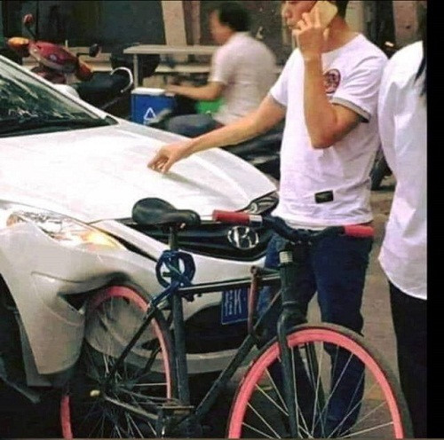 Xe đạp siêu bền. Xe đạp siêu bền.