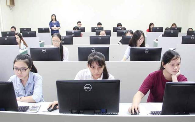 Cử tri quan tâm tới quy hoạch mạng lưới trường Đại học