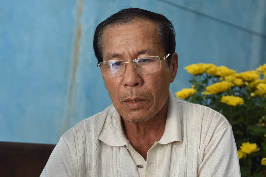 Người bố bàng hoàng kể ngày con trai Việt kiều bị tạt axit, cắt gân