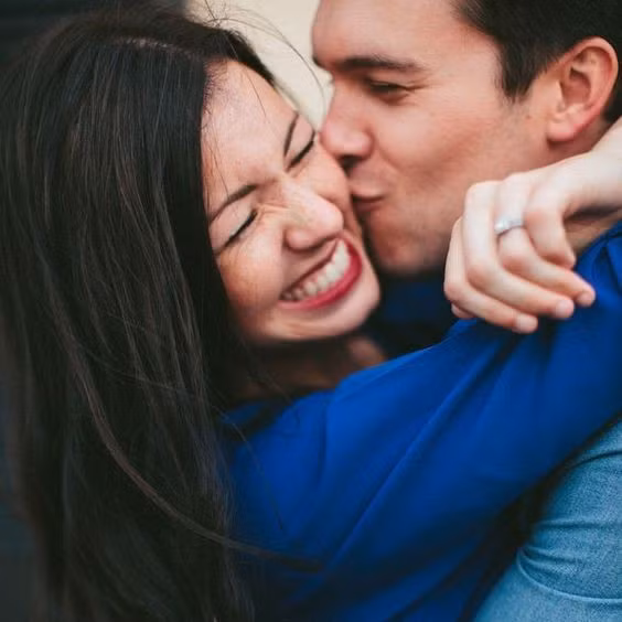 Vào ngày Valentine, người yêu đưa tôi vào tiệm vàng, cứ ngỡ được anh tặng quà quý nào ngờ... điếng người - Ảnh 1.