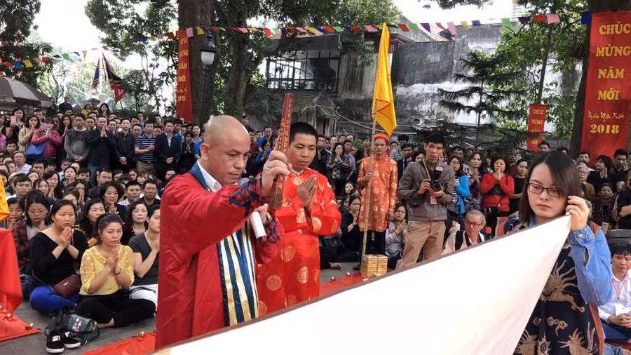 Keyword đầu tiên có dấu