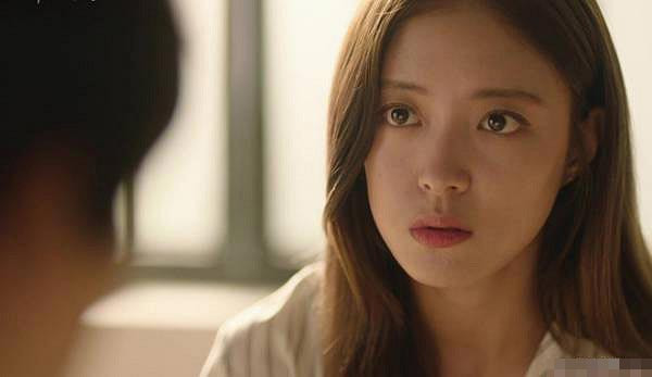 Chồng nói phải chen chân đi mua vàng nhưng tôi bất ngờ nhìn thấy anh đi ra từ nhà nghỉ hình ảnh 1 chong noi phai chen chan di mua vang nhung toi bat ngo nhin thay anh di ra tu nha nghi hinh anh 1