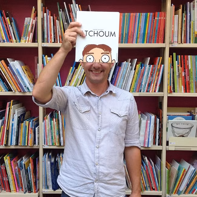 bi kip "song ao" ba dao voi bia sach cua gioi tre hinh anh 6