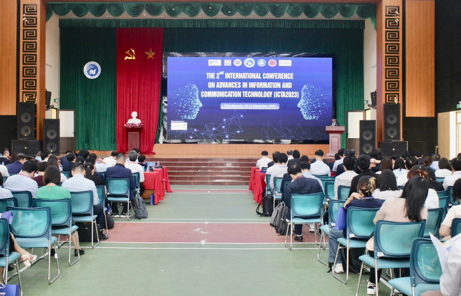 Hội thảo thu hút nhiều diễn giả, nhà khoa học quốc tế tham dự. Hội thảo thu hút nhiều diễn giả, nhà khoa học quốc tế tham dự.