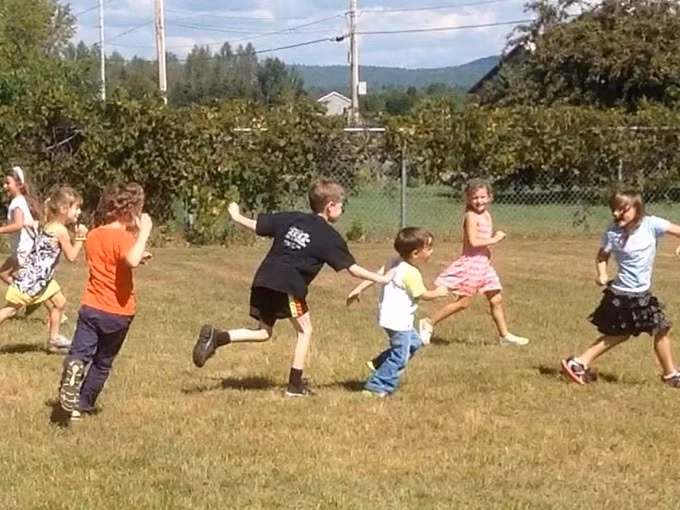 10 thứ tưởng chừng vô hại nhưng bị cấm ở trường học Mỹ