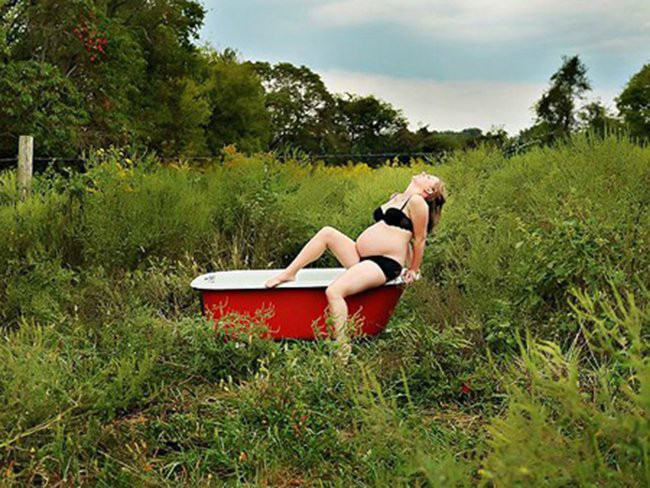 chup anh song ao cuc &quot;ngau&quot; nhu cac ba bau hinh anh 4