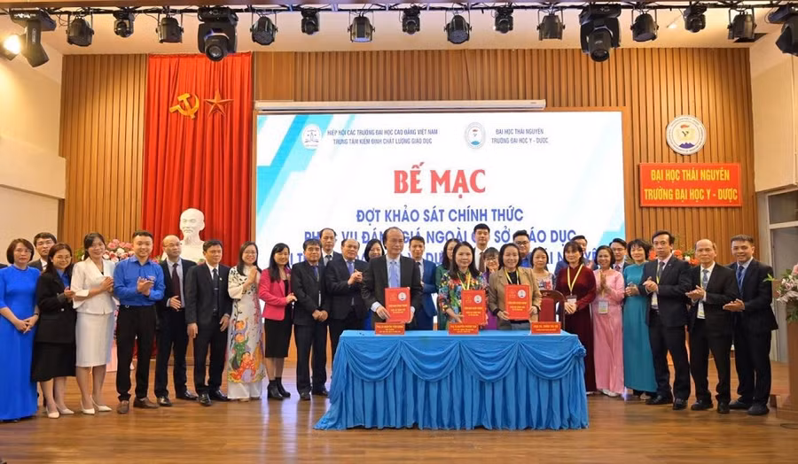 Bế mạc đợt khảo sát chính thức đánh giá ngoài cơ sở giáo dục.