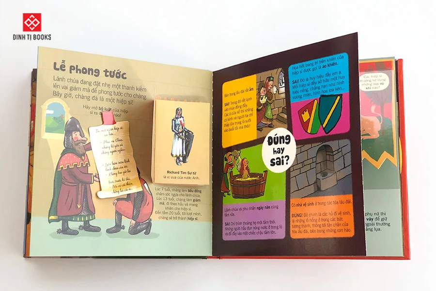 Nhiều đầu sách được giảm giá tại Hội sách xả kho 2019. Ảnh: Đinh Tị Books