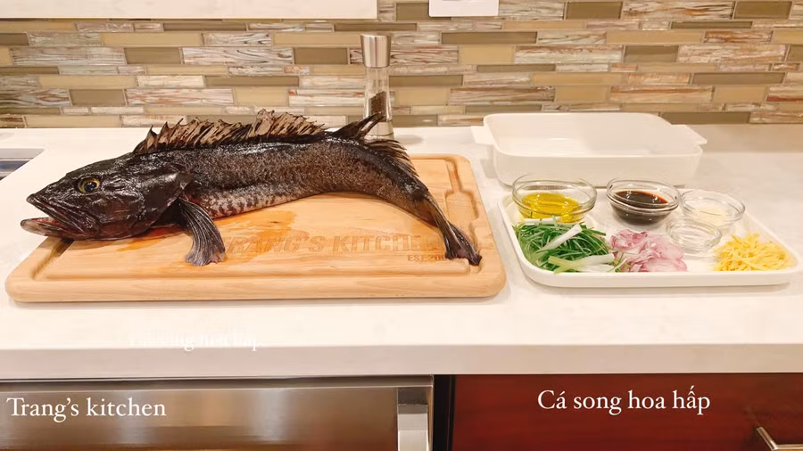 Làm cá hấp phải thực hiện công đoạn này để món ăn thơm lừng, hết sạch mùi tanh ảnh 1