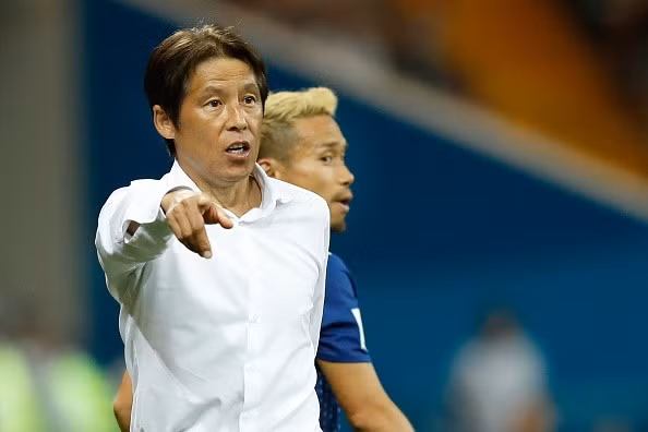 Được biết, mức lương của ông Akira Nishino vào khoảng 20 triệu Bath/năm.