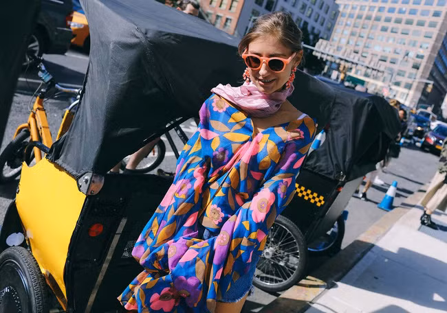 Phong cách phóng khoáng, thực tế ăn sâu vào máu giới mộ điệu thời trang tại NYFW ảnh 22