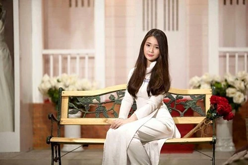 9X Thảo Nguyên - hot girl mới của Đà Nẵng
