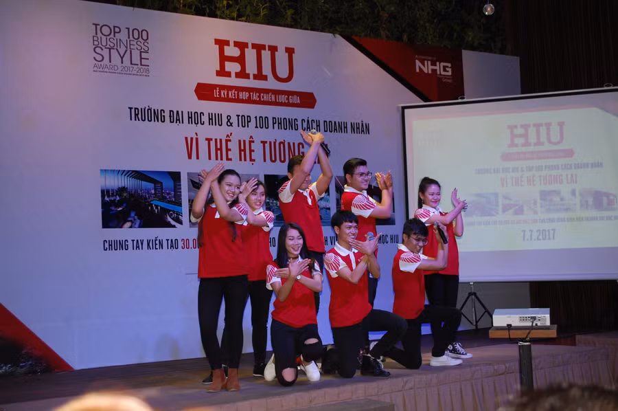 HIU ký kết chương trình tạo 30.000 việc làm cho sinh viên