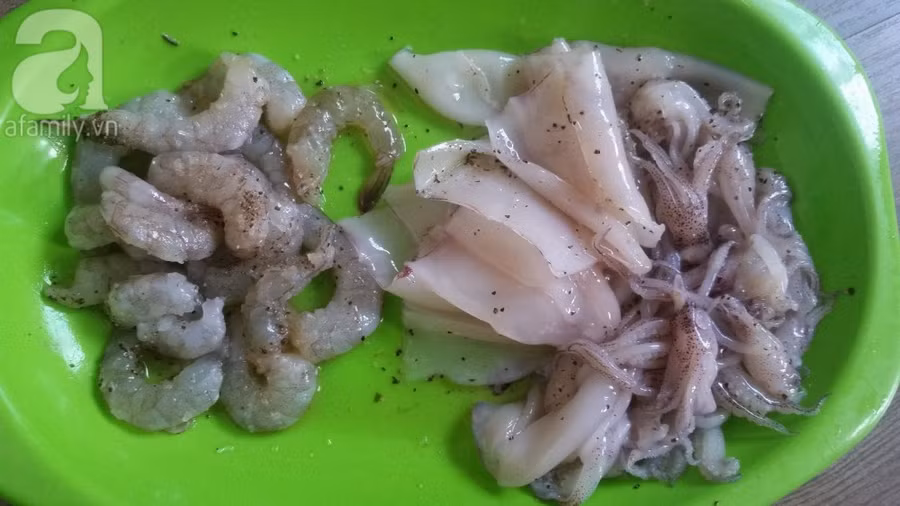 Cách xào miến dai, ngon, sợi miến không bị bết dính ảnh 2