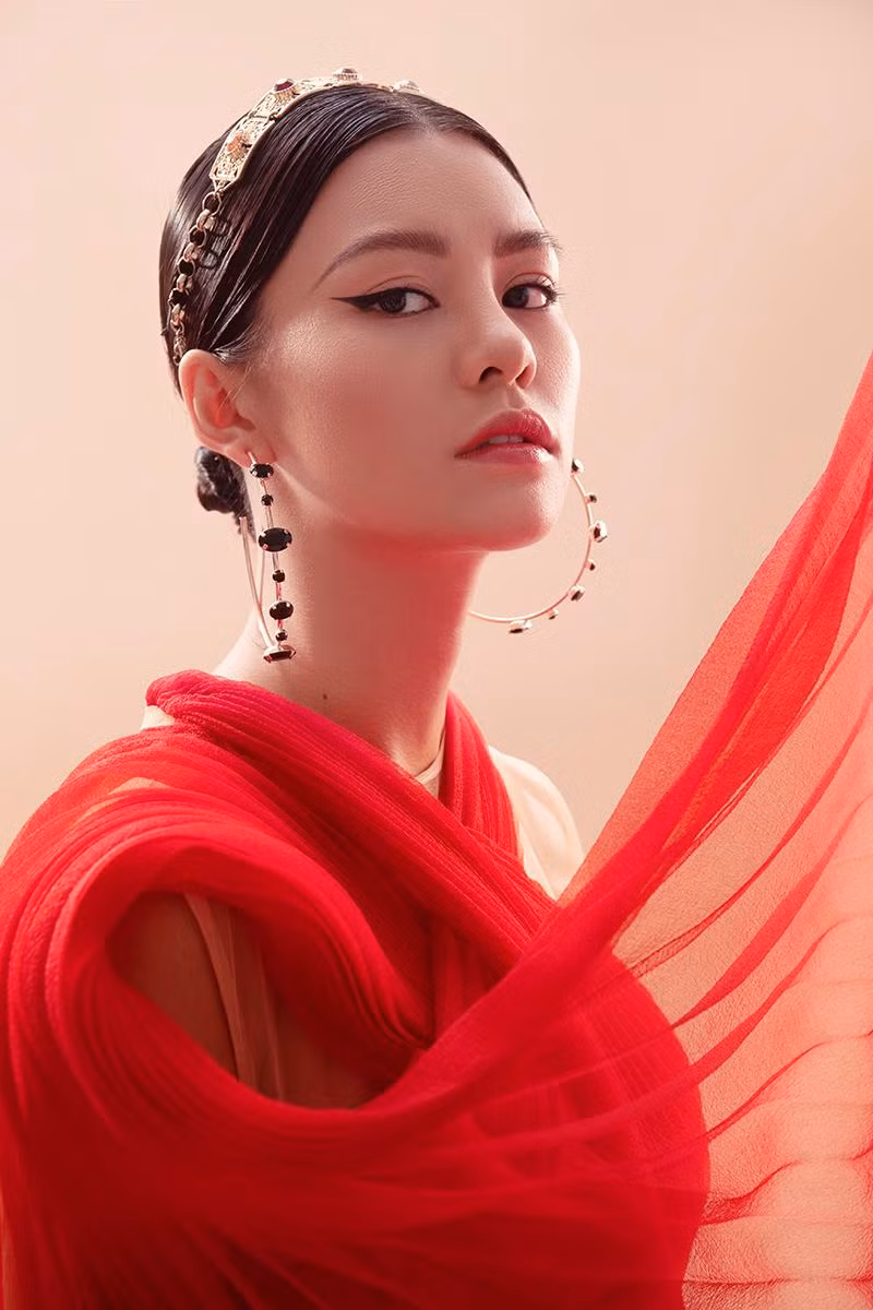 Ca sĩ Bùi Lan Hương.