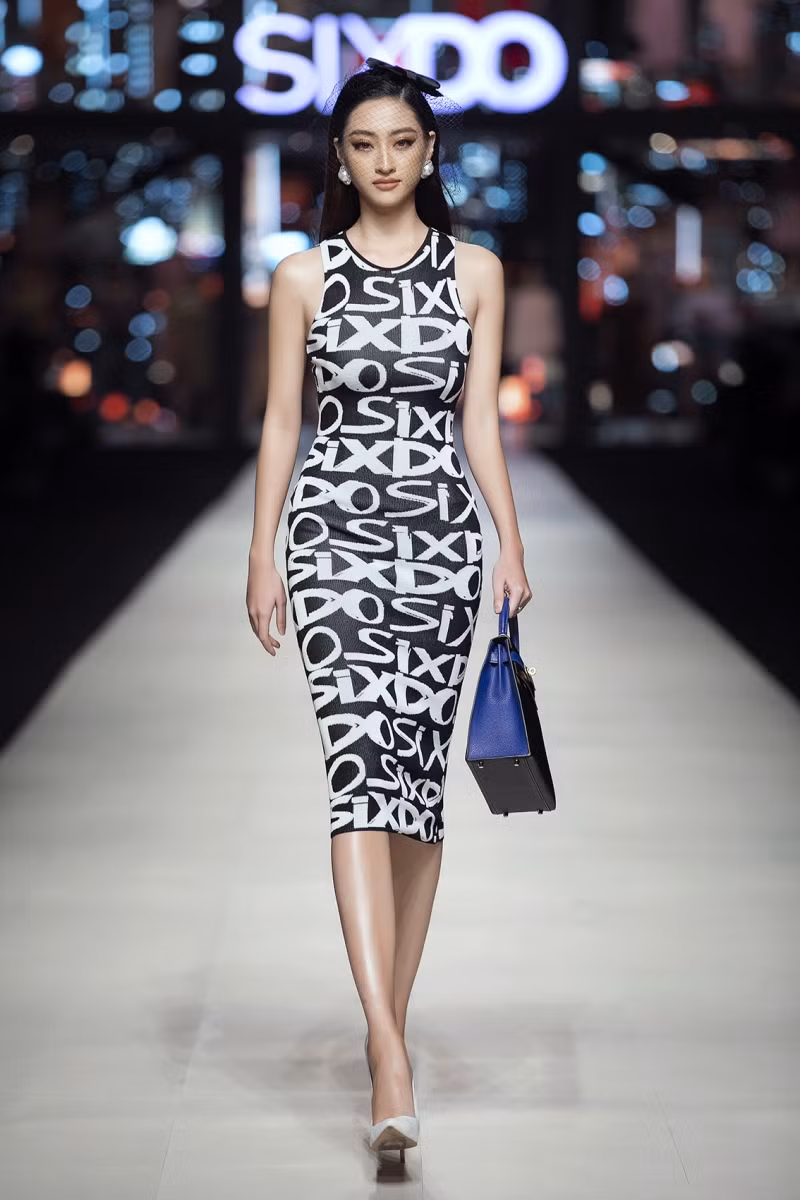 Lương Thuỳ Linh thần thái cực chảnh trong show thời trang của Đỗ Mạnh Cường ảnh 2