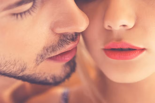 Hàng chục triệu người Việt đang mang virus dễ lây lan khi "yêu"