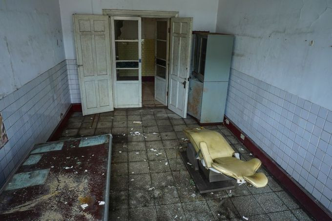 Lạnh người ghé thăm bệnh viện bỏ hoang ở Đài Bắc ảnh 4 Bệnh viện điều trị phong cùi bỏ hoang ở Đài Bắc