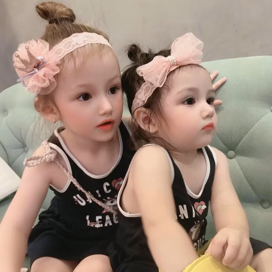 Ngắm cặp chị em gái xinh như thiên thần, dân mạng xuýt xoa khen mẹ khéo đẻ ảnh 3