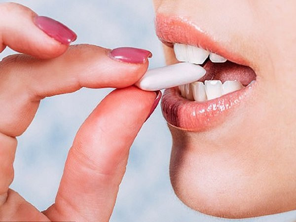 10 thói quen tai hại khiến bạn ngày càng già nua, mặt đầy nếp nhăn ảnh 7 10 thoi quen tai hai khien ban ngay cang gia nua, mat day nep nhan - 8