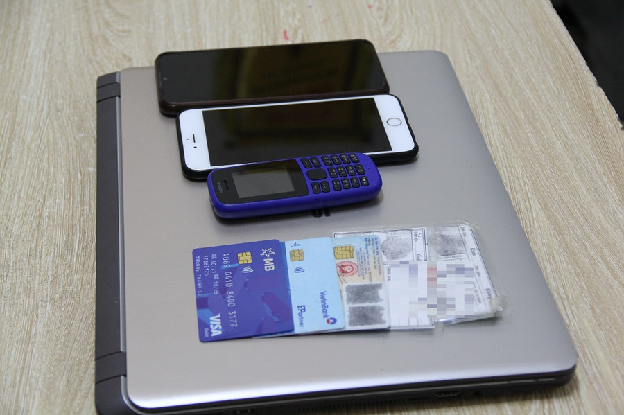 Tang vật của vụ án. (Ảnh: CANA) Tang vật của vụ án. (Ảnh: CANA)