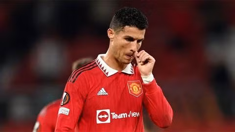 Ronaldo gây sốc khi tố cáo Ten Hag và đồng đội ở Man United 'phản bội'
