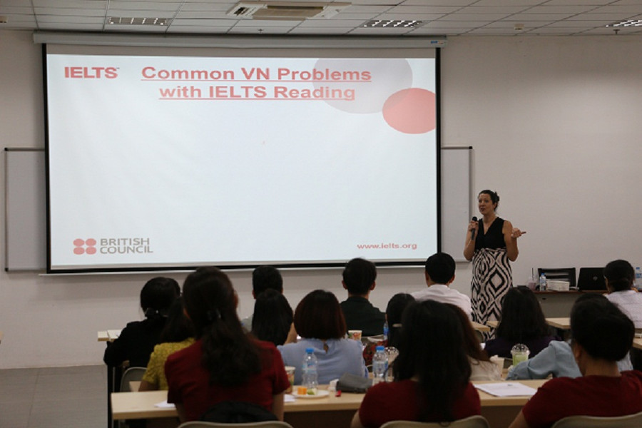 Một hội thảo tiếng Anh của NHG tổ chức tại HIU Một hội thảo tiếng Anh của NHG tổ chức tại HIU