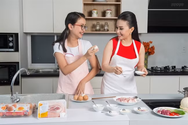 Vi mong con thanh nguoi, toi nhat dinh day con nau an