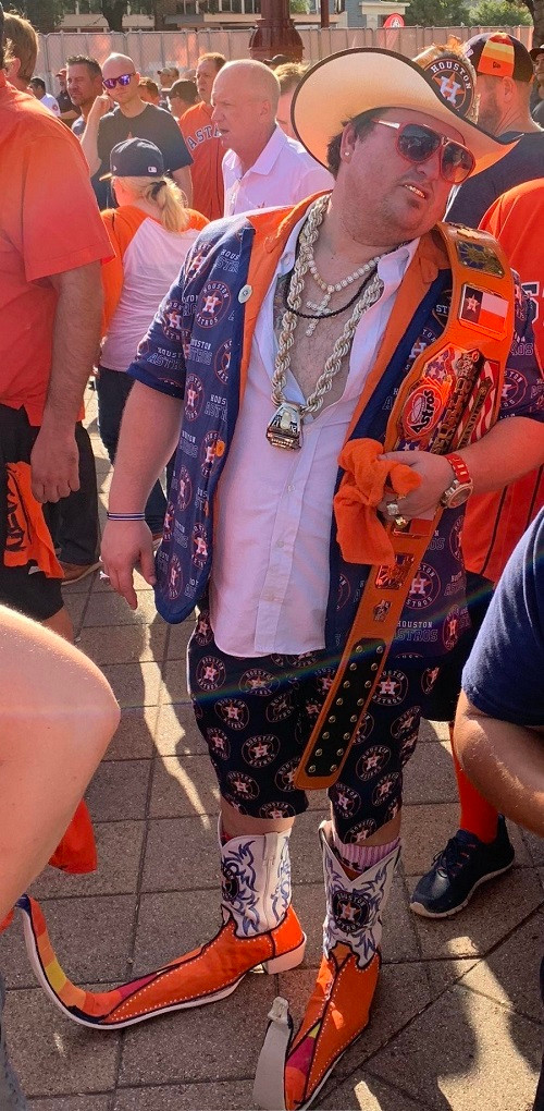 Anh nổi thứ hai không ai đứng thứ nhất.