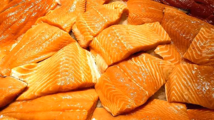 9 loai thuc pham neu da het han dung dai giu lai du chi 1 ngay keo ruoc benh - 2