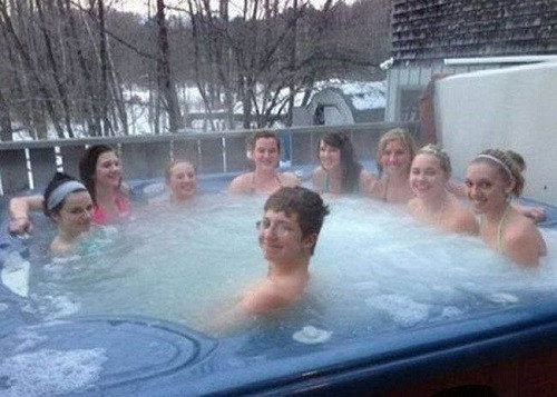 Thanh niên may mắn nhất thế giới.