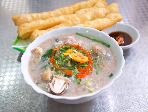 Bí quyết nấu món cháo lòng thơm ngon, sánh đặc như ngoài hàng