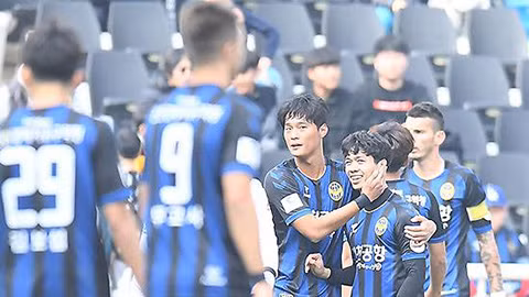 Công Phượng lập cú đúp giúp Incheon United thắng đậm