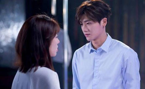 Trước sự kiên quyết của tôi, anh cũng không cấm cản mà chỉ dặn tôi hãy biết cân bằng giữa công việc và gia đình.(Ảnh minh hoạ).