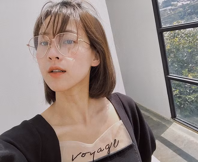 Ba cựu học sinh THPT Chu Văn An nổi tiếng giới trẻ: MC, hot girl đủ cả - ảnh 6