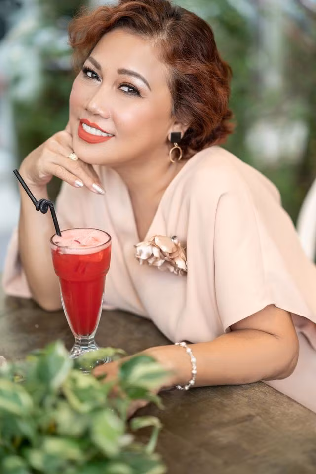 Siu Black nói gì về tin đồn nợ hàng chục tỷ đồng vì bài bạc, cung phụng người tình? - Ảnh 1.