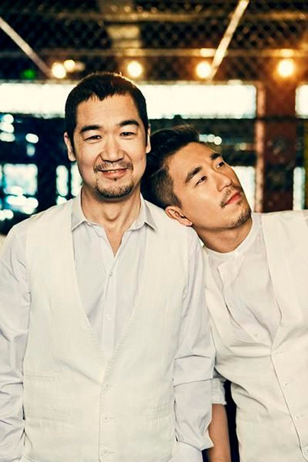 nhung cau am an choi &#34;bat via&#34; nhat cbiz: co nguoi cha me mang ca danh tieng ra &#34;cuu mang&#34; - 4