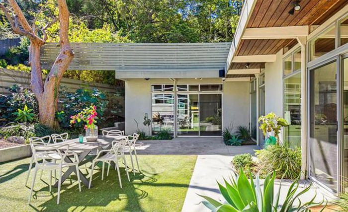 Bên trong biệt thự cao cấp của "Captain Marvel" Brie Larson ảnh 10 Bên trong biệt thự cao cấp của "Captain Marvel" Brie Larson ảnh 10