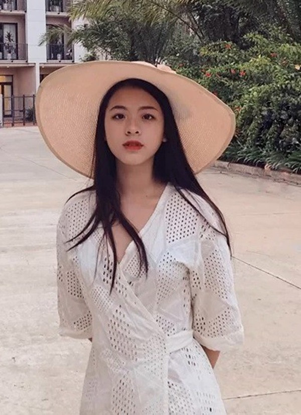 Diện mạo xinh đẹp của các ái nữ nhà sao Việt: Toàn mỹ nhân hàng đầu, sở hữu cuộc sống sang chảnh ảnh 21 Ngỡ ngàng với diện mạo xinh đẹp của các ái nữ nhà sao Việt: Toàn là những mỹ nhân hàng đầu, sở hữu cuộc sống sang chảnh ai cũng ghen tị-21