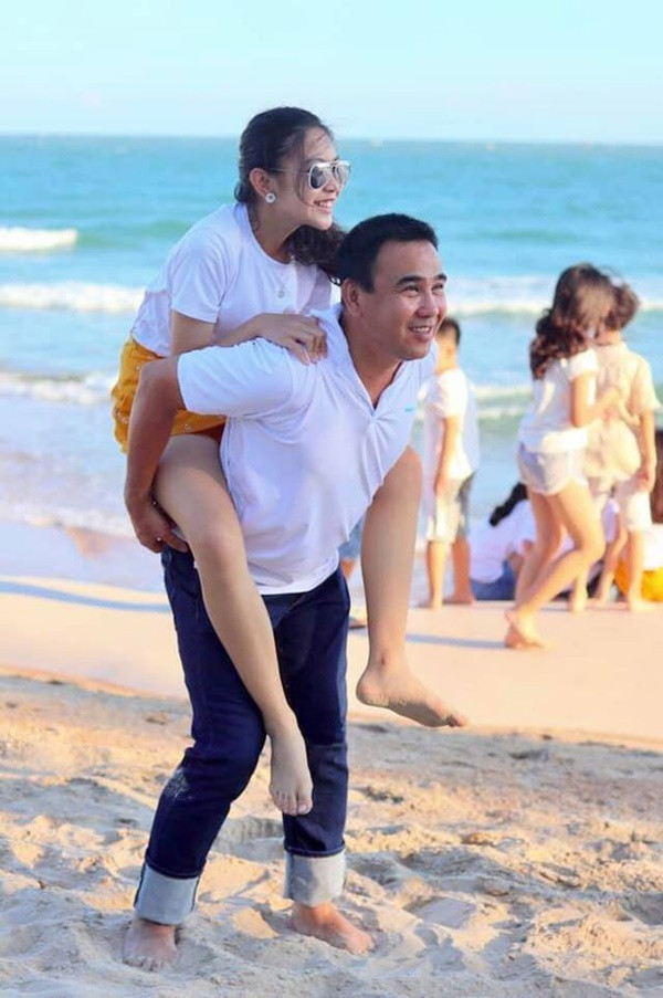 Diện mạo xinh đẹp của các ái nữ nhà sao Việt: Toàn mỹ nhân hàng đầu, sở hữu cuộc sống sang chảnh ảnh 28 Ngỡ ngàng với diện mạo xinh đẹp của các ái nữ nhà sao Việt: Toàn là những mỹ nhân hàng đầu, sở hữu cuộc sống sang chảnh ai cũng ghen tị-28