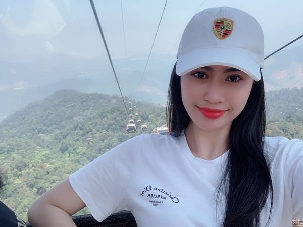 Bạn gái tin đồn mới của Quang Hải: Gương mặt già dặn nhưng ăn đứt Nhật Lê bởi body nóng bỏng, thần thái sang chảnh ảnh 14