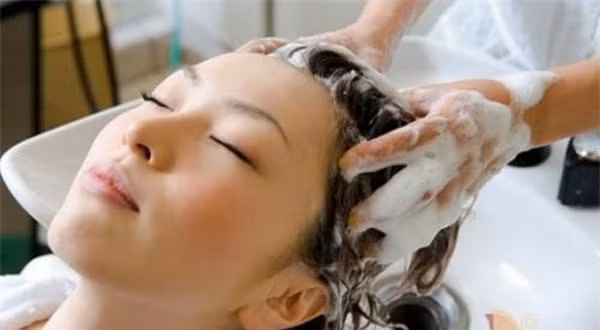 Bị chê nhan sắc như tượng, Thúy Vi lập tức làm ngay việc này để cứu vãn hình ảnh ảnh 5 moi bi che toi ta vi mat cung do, thuy vi lap tuc "bien hinh" de cuu van hinh anh - 8