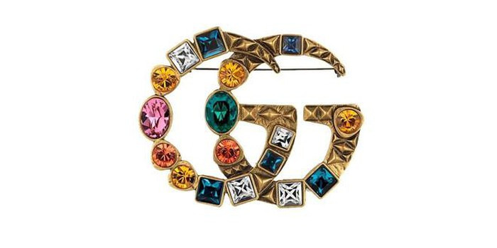 Cận cảnh bộ sưu tập cài áo hàng hiệu của Trấn Thành ảnh 3 Cận cảnh bộ sưu tập cài áo hàng hiệu của Trấn Thành ảnh 3